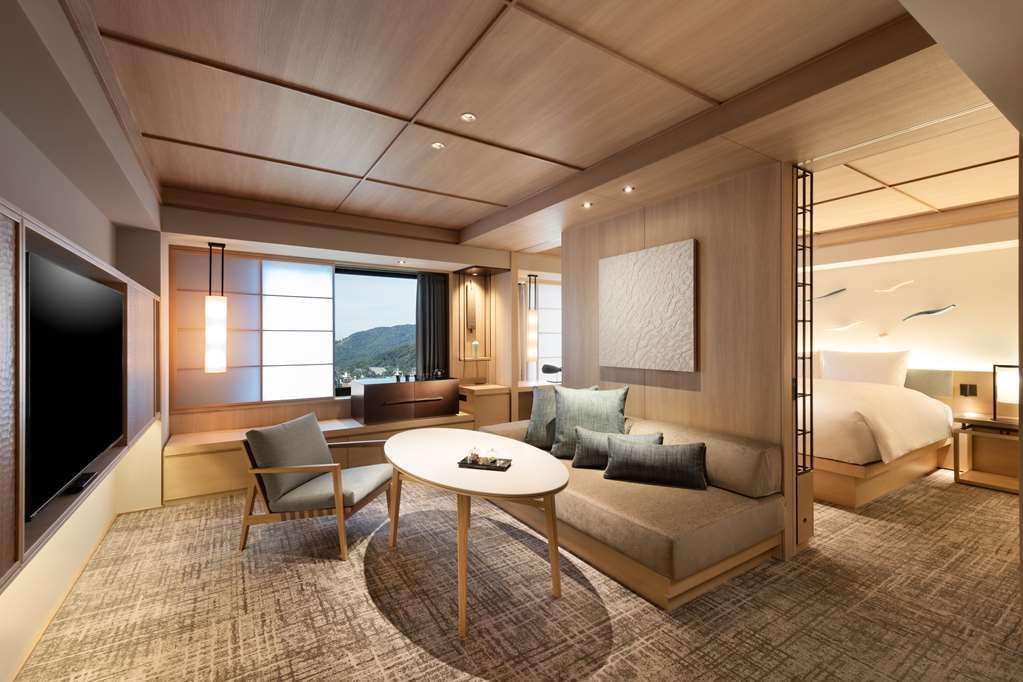 Doubletree By Hilton Kyoto Higashiyama Hotel Ruang foto